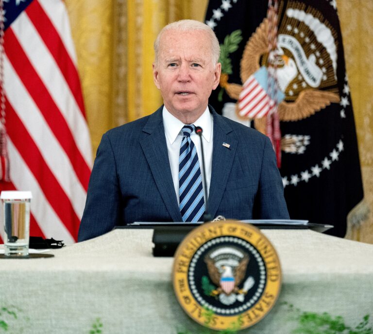 Biden afirma que la evacuación ha evitado "otra década de guerra"