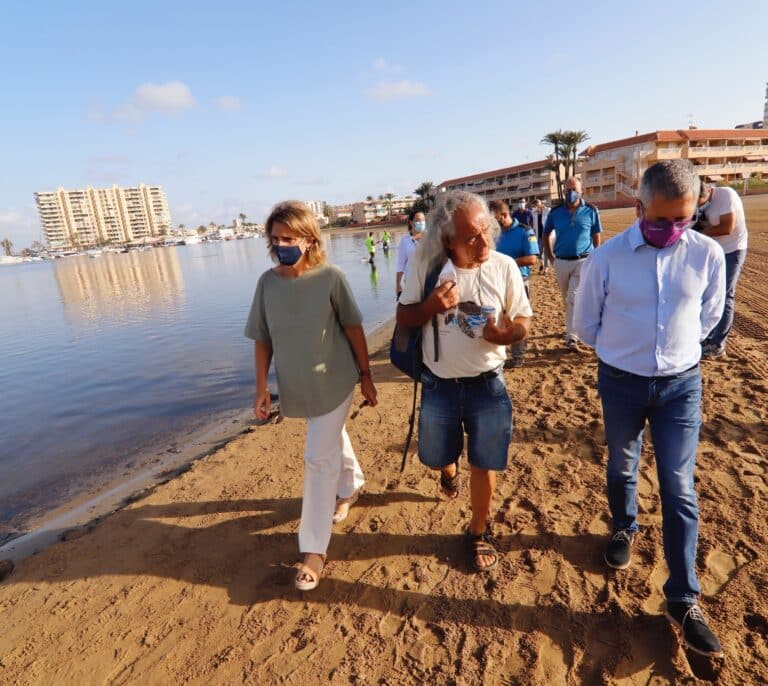 Ribera propone crear un "cinturón verde" en el entorno del Mar Menor