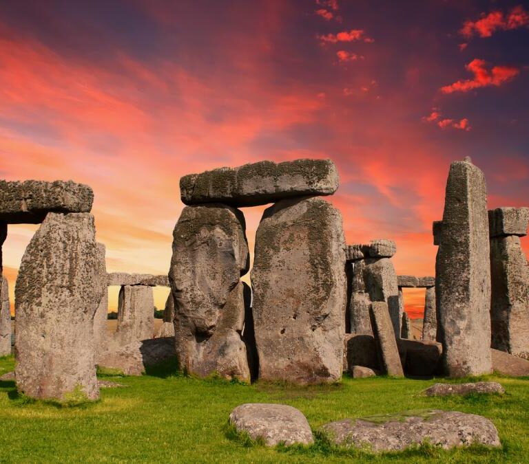 Stonehenge, 5.000 años de antigüedad y una atracción turística indestructible