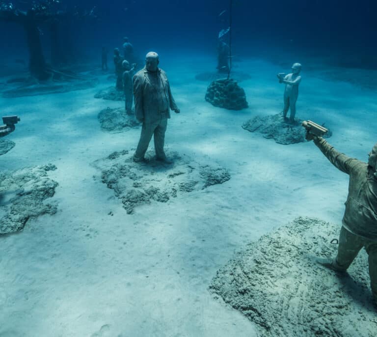 Un bosque en la profundidad del Mediterráneo: así es el Museo subacuático en Ayia Napa