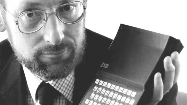 Fallece Sir Clive Sinclair, el ingeniero que popularizó los ordenadores domésticos con el ZX Spectrum