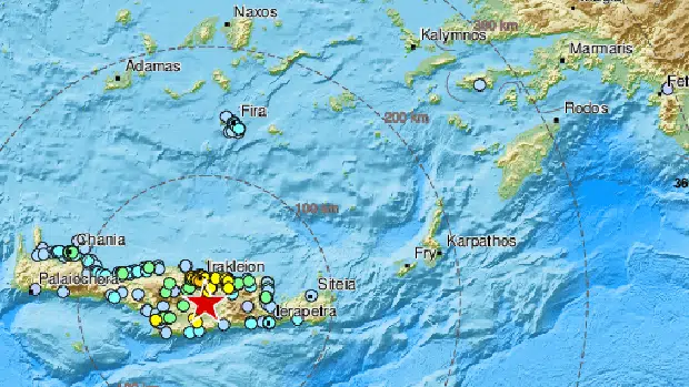 Muere una persona tras derrumbarse una iglesia por el terremoto de magnitud 5,8 en la isla griega de Creta