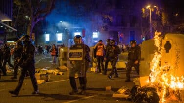 Los mossos arremeten contra la amnistía a los manifestantes el procés