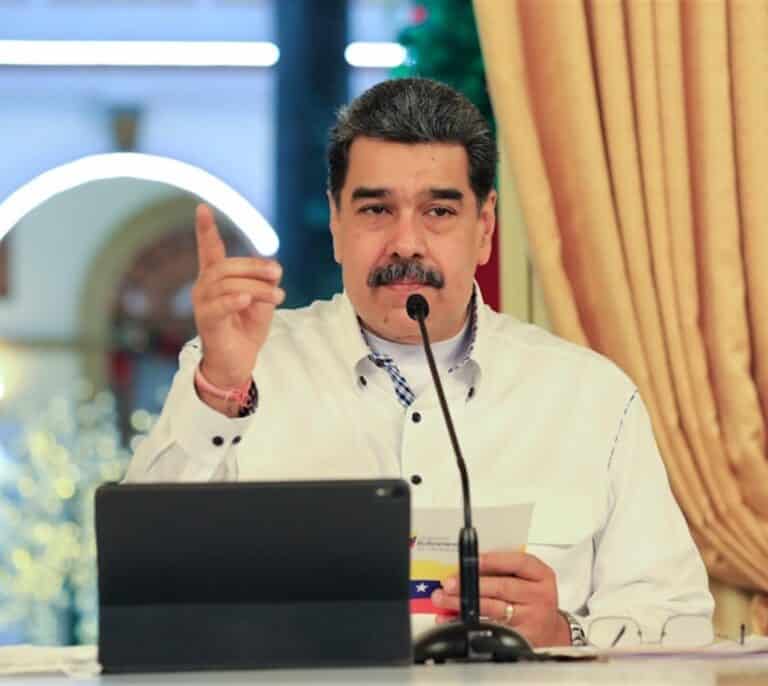 Maduro suspende el diálogo y arresta a cinco directivos de EEUU tras la extradición de Saab