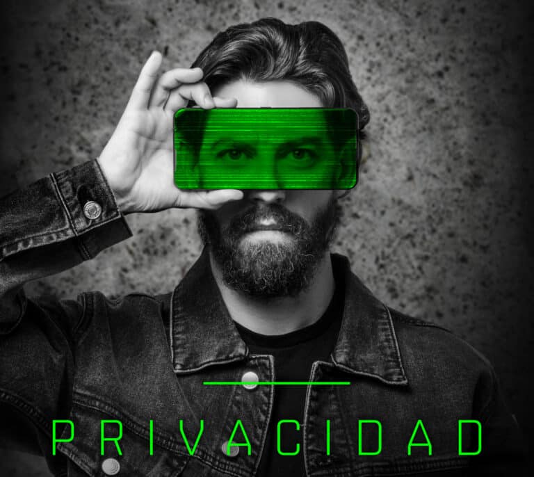 'Privacidad', la obra de teatro que sabe más de ti que tú de ella