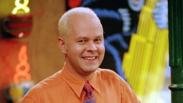 Muere James Michael Tyler, intérprete de Gunther en Friends, por cáncer de próstata a los 59 años