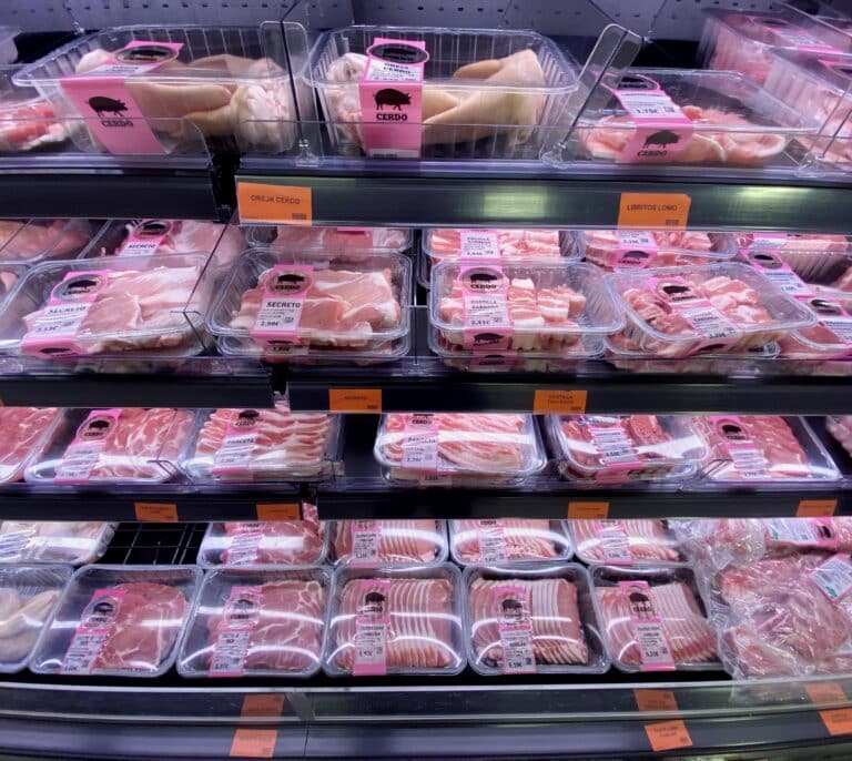 Merluza, pavo, percebes o langostinos: los alimentos navideños inician la escalada de precios