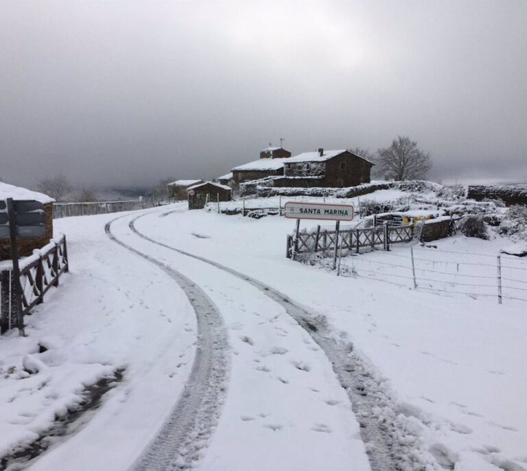 Nevadas copiosas afectarán hoy a las zonas montañosas de la mitad norte y las lluvias intensas a Tenerife y La Palma