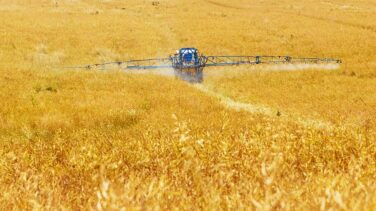 España exporta a países pobres pesticidas prohibidos en la UE por su daño ambiental
