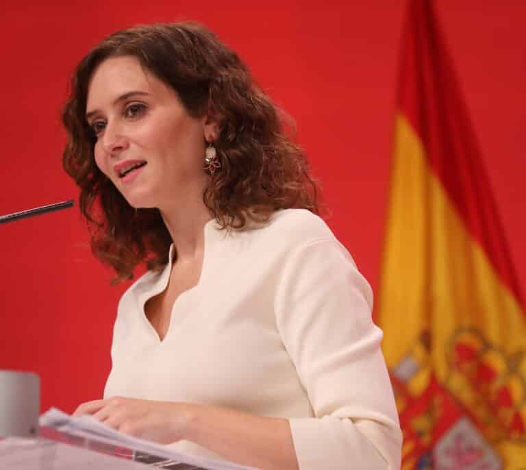 Sánchez, Casado, Ayuso: balance y cotillón