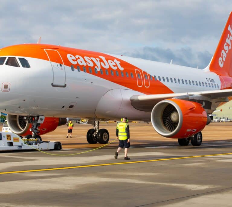 EasyJet no cede y sus pilotos arrancan nueve días de huelga en pleno mes de agosto