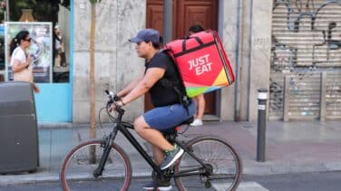 Just Eat cierra con los sindicatos el primer acuerdo colectivo para regular el trabajo de los 'riders'