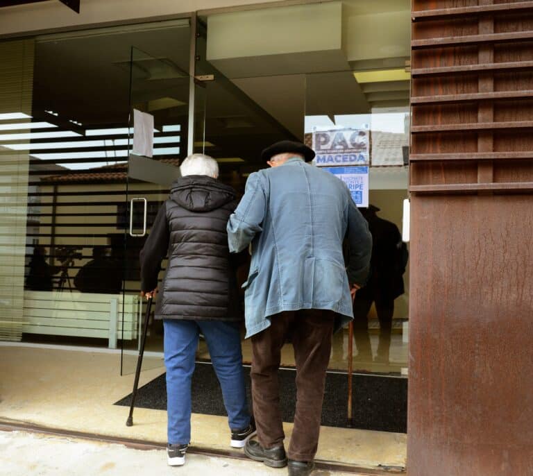 "El invierno en las residencias será duro, hay que exigir la vacunación a los trabajadores"