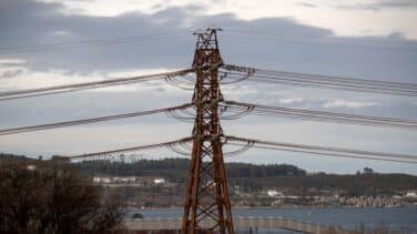 El precio de la electricidad será mañana de 223,16 euros/MWh, más del doble que en el mismo día de 2021