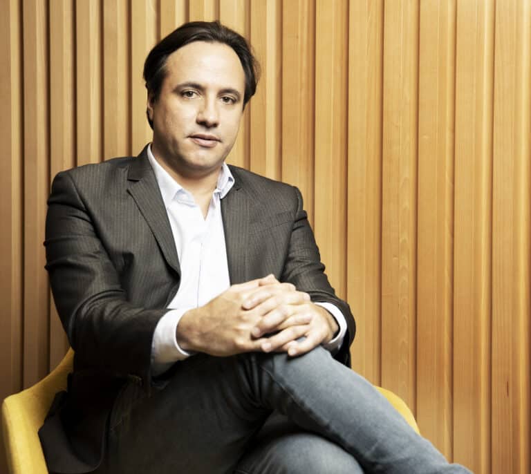 Luis Ureta (Globant): “Si las empresas no invierten en IA pierden eficiencia y oportunidades”