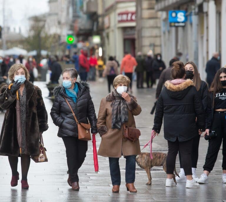 Sanidad notifica 117.775 nuevos contagios y 116 fallecimientos por Coronavirus