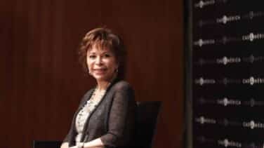 Isabel Allende publica 'Violeta', una historia de amor, muerte y liberación entre dos grandes pandemias