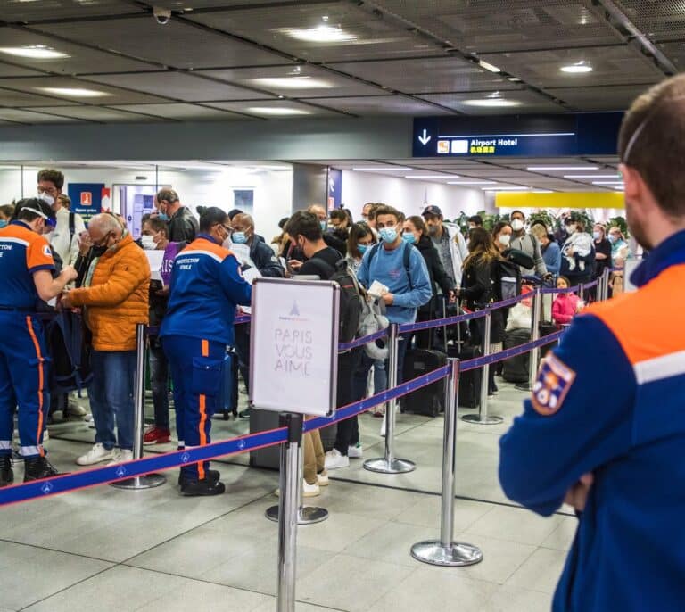 La OMS asegura que más del 50% de la población de Europa se contagiará de ómicron en los dos próximos meses