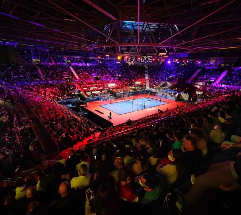 La industria española del pádel traspasa fronteras y crece en triples dígitos impulsada por el escaparate del World Padel Tour