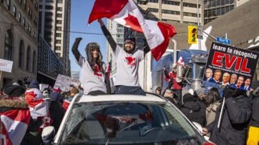 Estado de emergencia en la capital de Canadá por las protestas de camioneros antivacuna