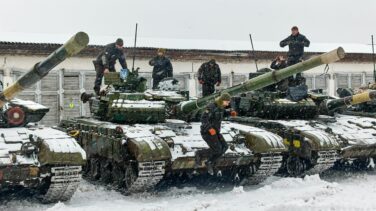 Rusia y Estados Unidos siguen negociando mientras Ucrania promete 100.000 soldados más