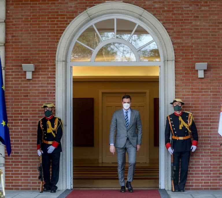 Las hijas de Pedro Sánchez no aparecerán en el documental sobre su figura y la Moncloa