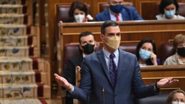 El Gobierno vuelve a evitar poner fecha al fin de las mascarillas en interiores