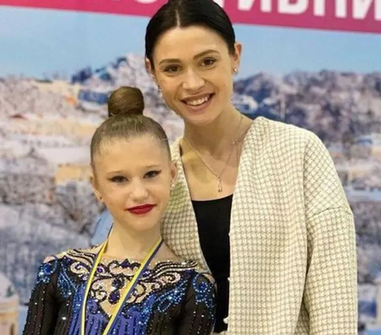 Muere la gimnasta ucraniana de 11 años Katya Dyanchenko por el impacto de un misil en su casa en Mariúpol