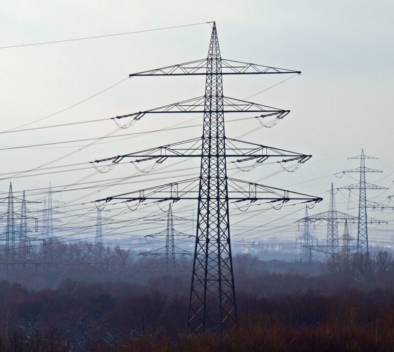 España, el cuarto país de la UE con más impuestos en el recibo eléctrico para los hogares