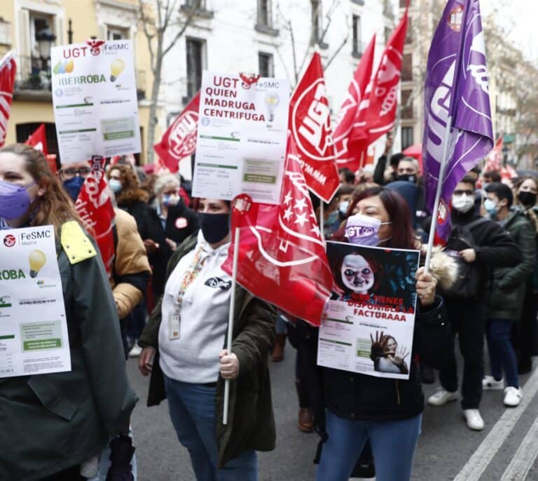 Los sindicatos sólo reúnen a 500 personas en la manifestación de Madrid para "contener los precios"