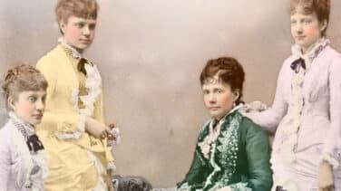 'Las hijas de Isabel II de Borbón': la castiza, la bondadosa y la rebelde