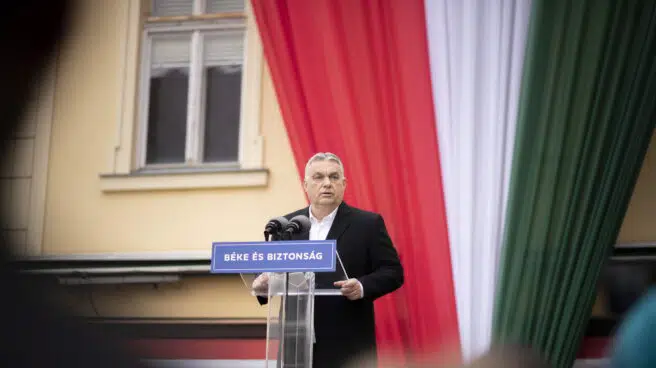 Orban gana en Hungría por cuarta vez consecutiva y revalida su supermayoría