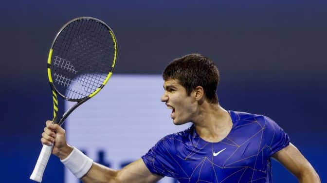 Carlos Alcaraz se clasifica en Miami a su primera final de Masters 1000