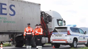 La Ertzaintza intensificará la inspección de camiones y autobuses la próxima semana