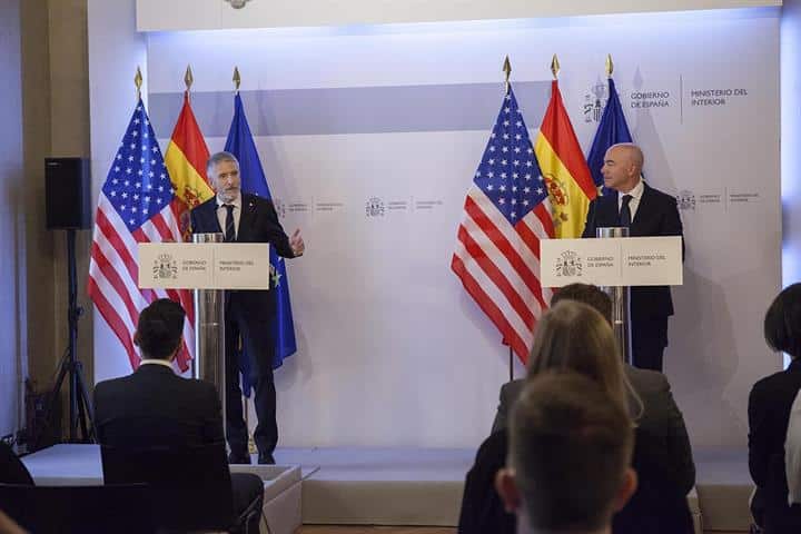 Marlaska y el secretario de Seguridad Nacional de EEUU, Alejandro Mayorkas, el 23 de junio de 2021.