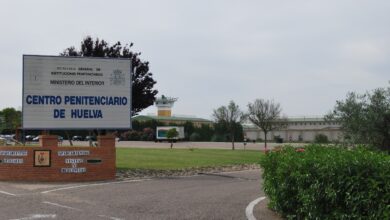 Denuncian la agresión a tres funcionarios en la cárcel de Huelva tras una pelea multitudinaria