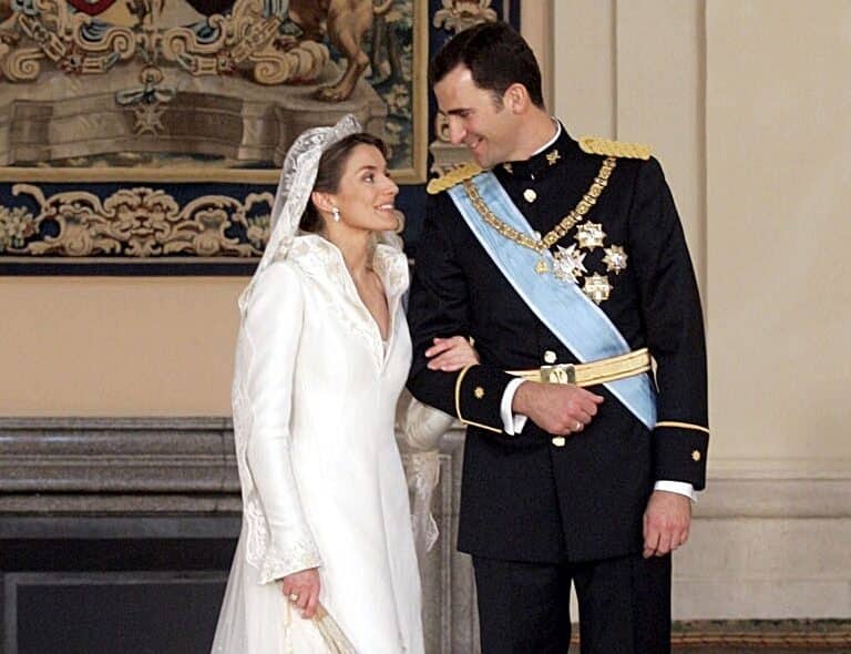 18 años de la boda de Felipe y Letizia: todo lo que llovió y ha llovido desde entonces
