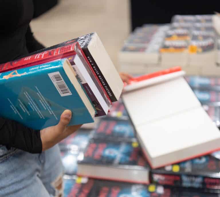 Sin país invitado y con la autoestima alta: la Feria del Libro 2022 espera llegar a los 10 millones de euros