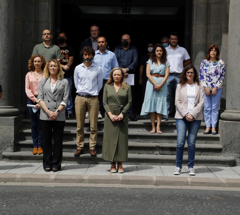 Prisión sin fianza para el anciano que mató a puñaladas a su mujer en Tenerife