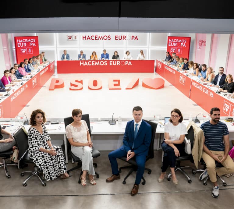 El PSOE se ha quedado sin banquillo