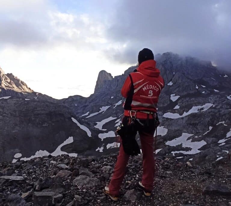 Muere un madrileño de 72 años tras sufrir una caída en los Picos de Europa