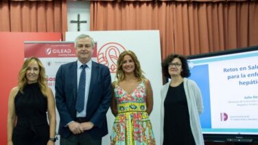 Las claves de los expertos para eliminar la hepatitis C en España