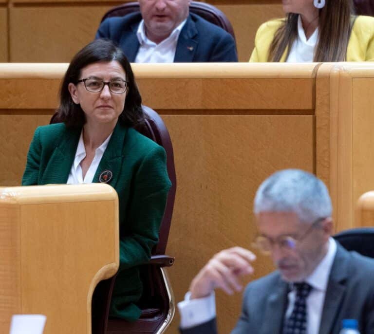 Eva Granados (PSOE) pone en duda el patriotismo de Feijóo por "abrazar a las eléctricas y a la banca"