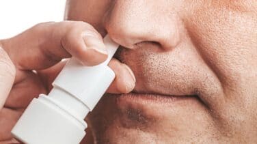 Se busca vacuna intranasal para frenar el Covid