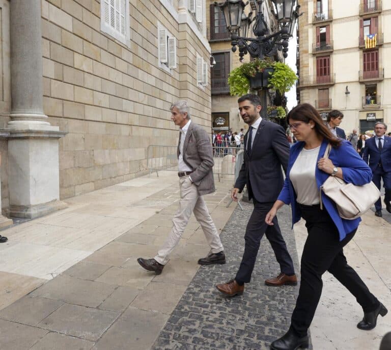 Aragonès humilla a Junts y expulsa del Govern catalán al vicepresidente Puigneró