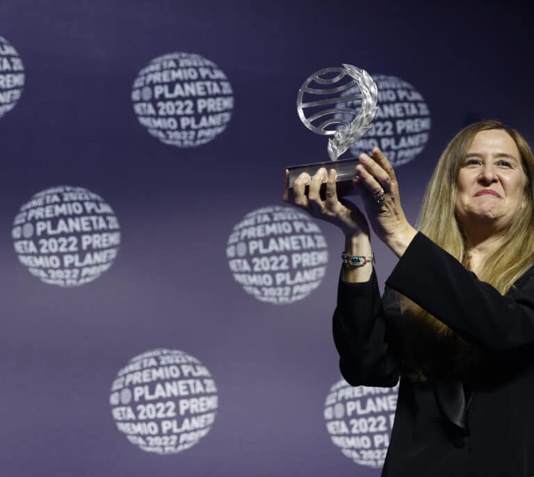 Luz Gabás gana el Premio Planeta 2022 con una novela ambientada en la Luisiana española