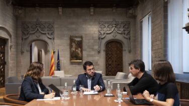 ERC y Junts finiquitan el "procés" en una crisis en la que solo gana Pedro Sánchez