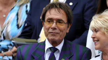 Sir Cliff Richard, 82 años: el ídolo que se apagó entre Massiel, Dios y The Beatles