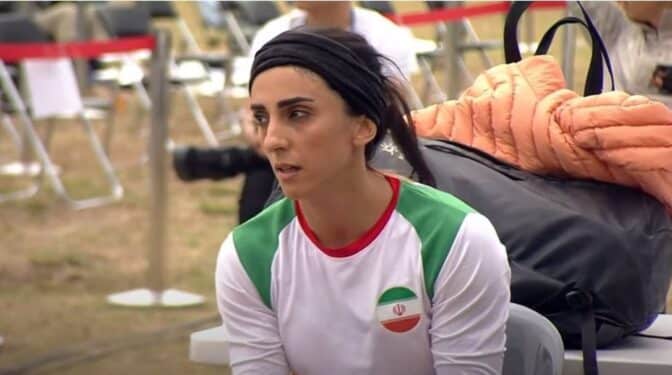 Irán detiene a la escaladora Elnaz Rekabi por competir sin velo en Seúl