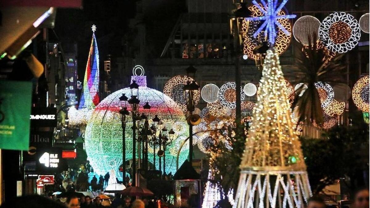 A que hora encienden las luces en vigo